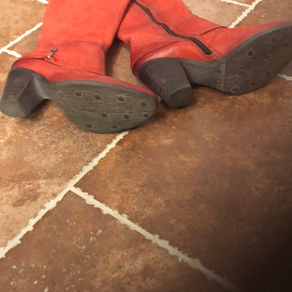 Red Winter Boots - Picture 3 of 5